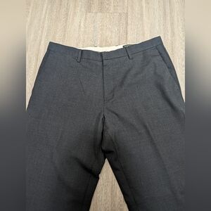 Fantastic Condition Banana Republic Tailored Slim Fit Pants 35x32